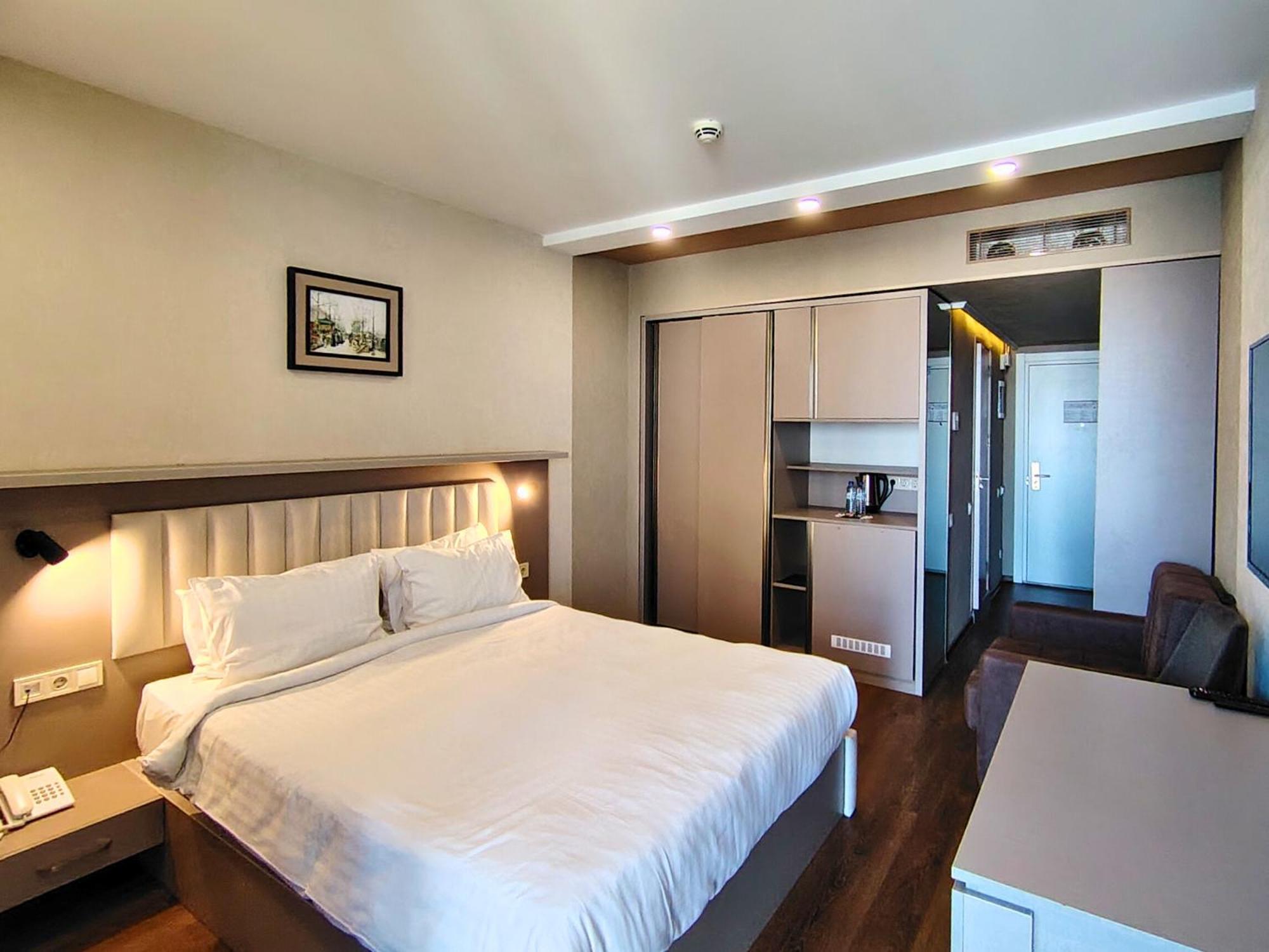 Aphrodite Apartments Batum Dış mekan fotoğraf